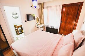 The Red Witch Boutique Hotel