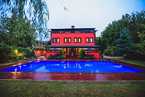 The Red Witch Boutique Hotel