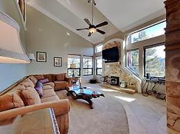 Deluxe Condo with Fireplace (Unit 623 at 1849)