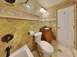 Deluxe Condo with Fireplace (Unit 623 at 1849)