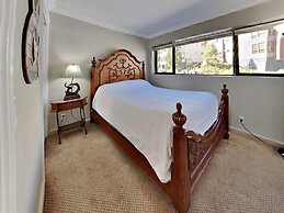 Deluxe Condo with Fireplace (Unit 623 at 1849)