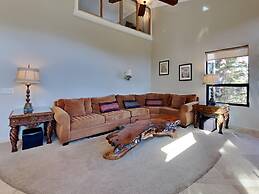 Deluxe Condo with Fireplace (Unit 623 at 1849)