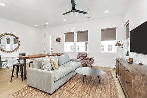 #12 At Bloomington Country Club 4 Bedroom Villa by RedAwning