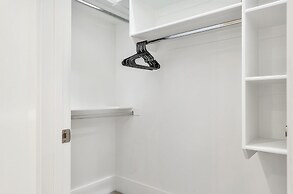 #12 At Bloomington Country Club 4 Bedroom Villa by RedAwning