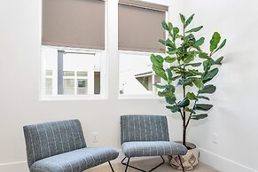 #12 At Bloomington Country Club 4 Bedroom Villa by RedAwning