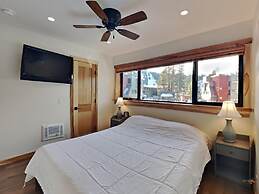 1849 Condos - Spacious 3 Bedrooms with Outdoor Pool & 3 Hot Tubs