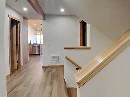 1849 Condos - Spacious 3 Bedrooms with Outdoor Pool & 3 Hot Tubs