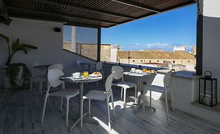 Azzoli Trapani - Apartments & Skypool - Adults Only