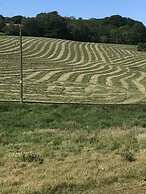 Beautiful 3 Bedroomed Cotswolds Farmhouse