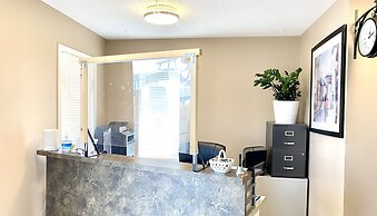 Twilight Country Motel