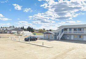 Twilight Country Motel