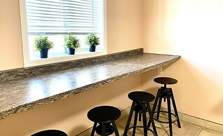 Twilight Country Motel