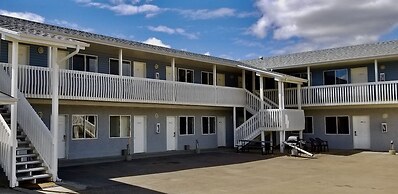 Twilight Country Motel