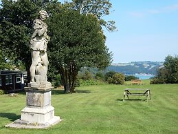 Sheena's Dartmouth Chalets