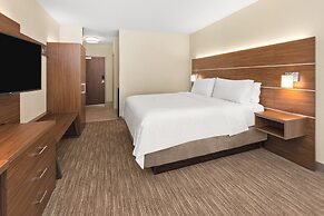 Holiday Inn Express & Suites Suisun City by IHG