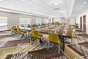 Holiday Inn Express & Suites Suisun City by IHG