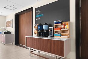 Holiday Inn Express & Suites Suisun City by IHG