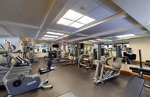 Luxury Ski in, Ski out 3 Bedroom Mountain Residence in the Heart of Li