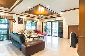 D Smile Pool Villa Pattaya