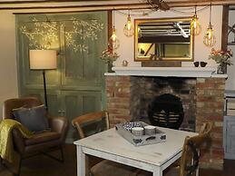 Woodleys Farmhouse
