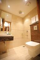 TreeHouse London Street Amritsar