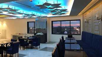 TreeHouse London Street Amritsar