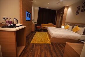 TreeHouse London Street Amritsar