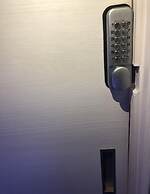 Sapporo Princess Hotel - Hostel