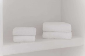 Thallos Cave House and Apartments