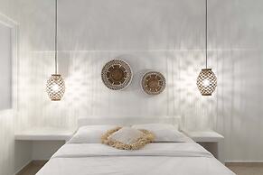 Thallos Cave House and Apartments