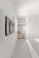 Thallos Cave House and Apartments