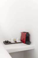 Thallos Cave House and Apartments