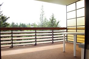 Central & Cozy - Rainbow A