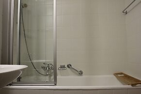 Central & Cozy - Rainbow A