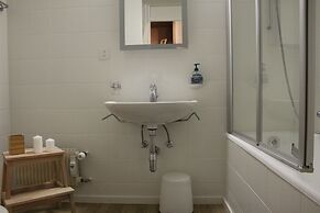 Central & Cozy - Rainbow A