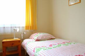 Central & Cozy - Rainbow A