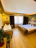 Golden Sail Hotel Old City