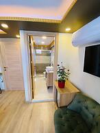 Golden Sail Hotel Old City