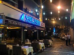 Golden Sail Hotel Old City