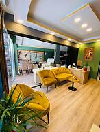 Golden Sail Hotel Old City