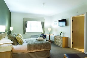 Burntwood Court Hotel
