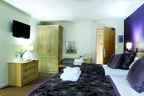 Burntwood Court Hotel