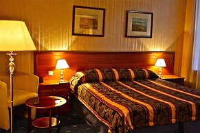 Belvedere-Nevsky Business Hotel