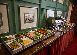 Belvedere-Nevsky Business Hotel