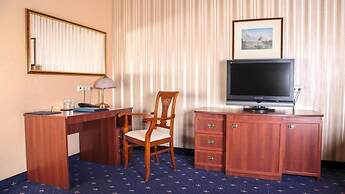 Belvedere-Nevsky Business Hotel