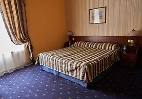 Belvedere-Nevsky Business Hotel