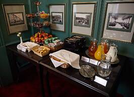 Belvedere-Nevsky Business Hotel