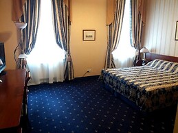 Belvedere-Nevsky Business Hotel