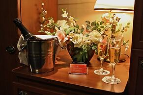 Belvedere-Nevsky Business Hotel