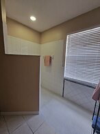 Beautiful 4 Bed Villa in Orlando Sleeping 10